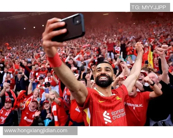 中超激战:AC米兰逆转利物浦全场沸腾精彩瞬间回顾与分析