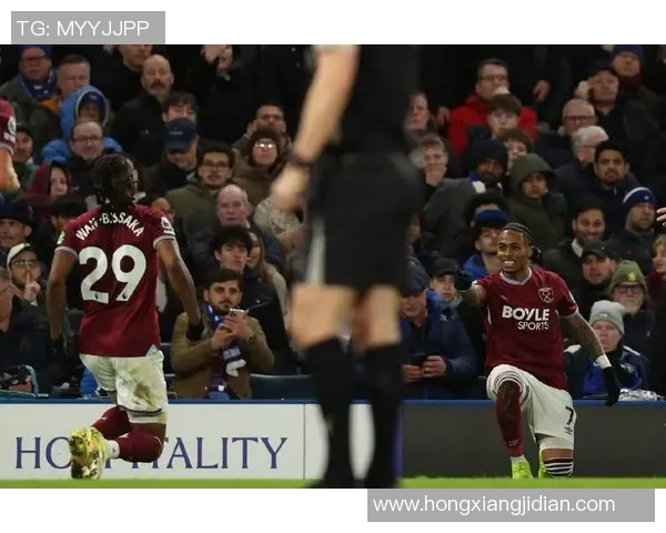 欧冠激战切尔西逆转里昂绝杀瞬间引发全场狂欢与热议